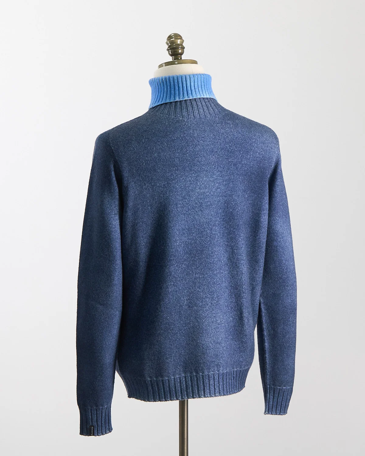 Reversable, Double Airbrush, 7 Gauge, 100% Merino, Turtleneck Sweater - Image 6