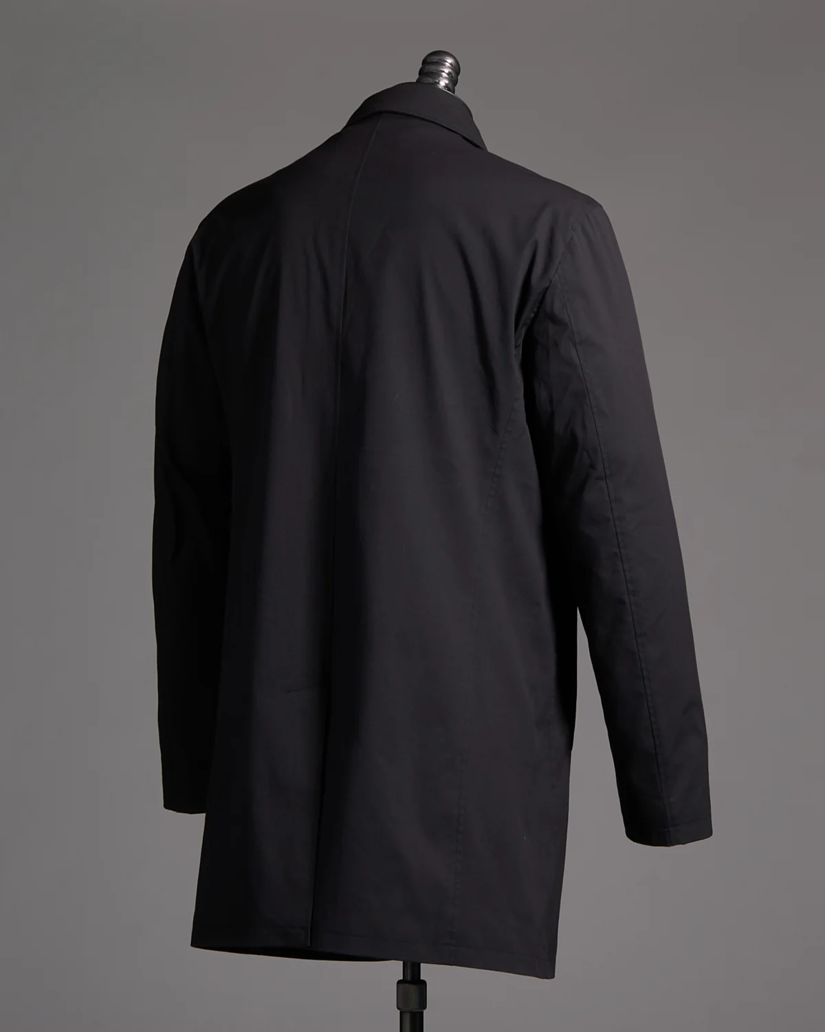Classic Cotton Raincoat - Image 5