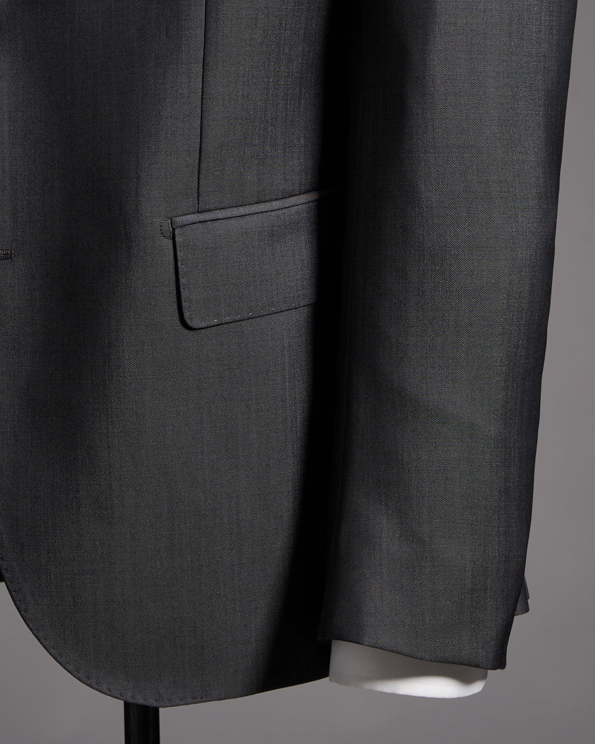 'Owen' Steel Grey Wool & Mohair Suit Jacket - Image 4