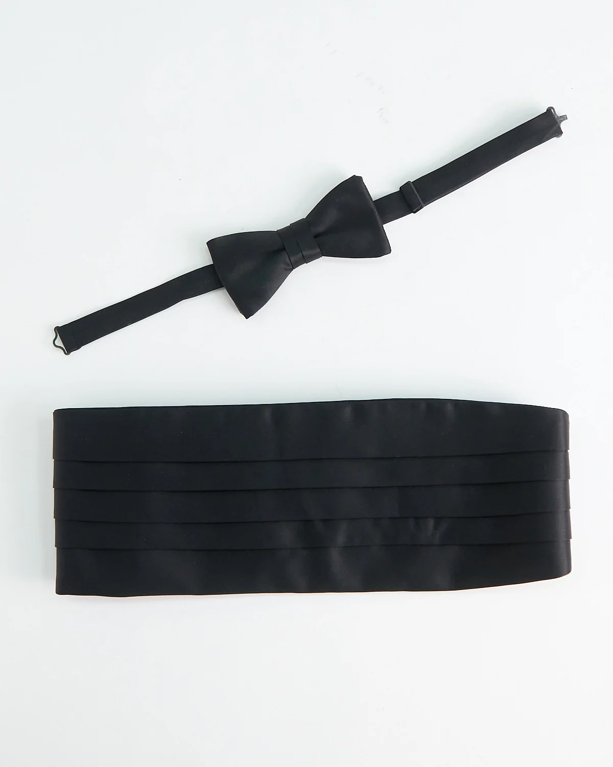 Silk Cummerbund & Pt Bowtie Set - Image 3