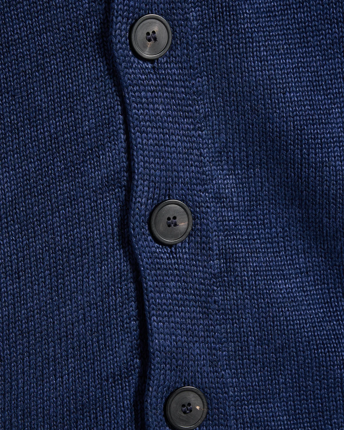 100% Washed Linen Classic Button Front Overshirt Sweater - Image 5