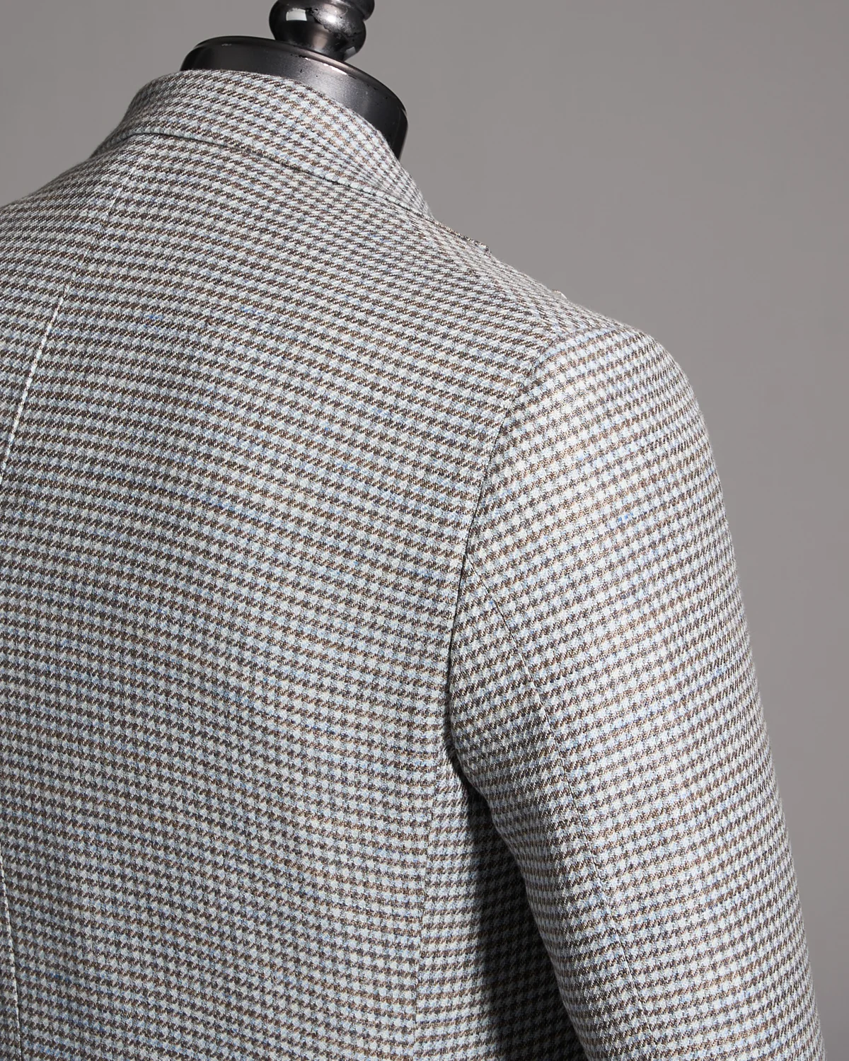 Wool-Linen Blend Stretch Houndstooth Sport Jacket - Image 3