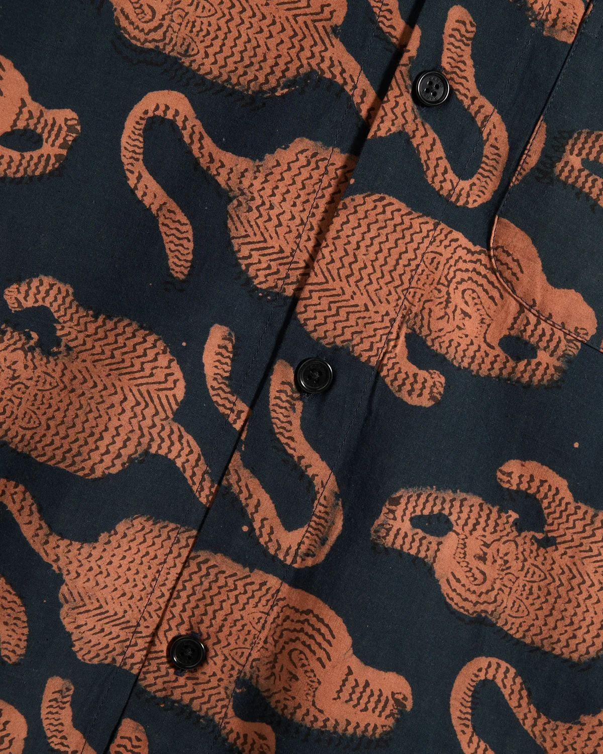 Ronen Tiger Motif Hand Block Print Shirt - Image 4