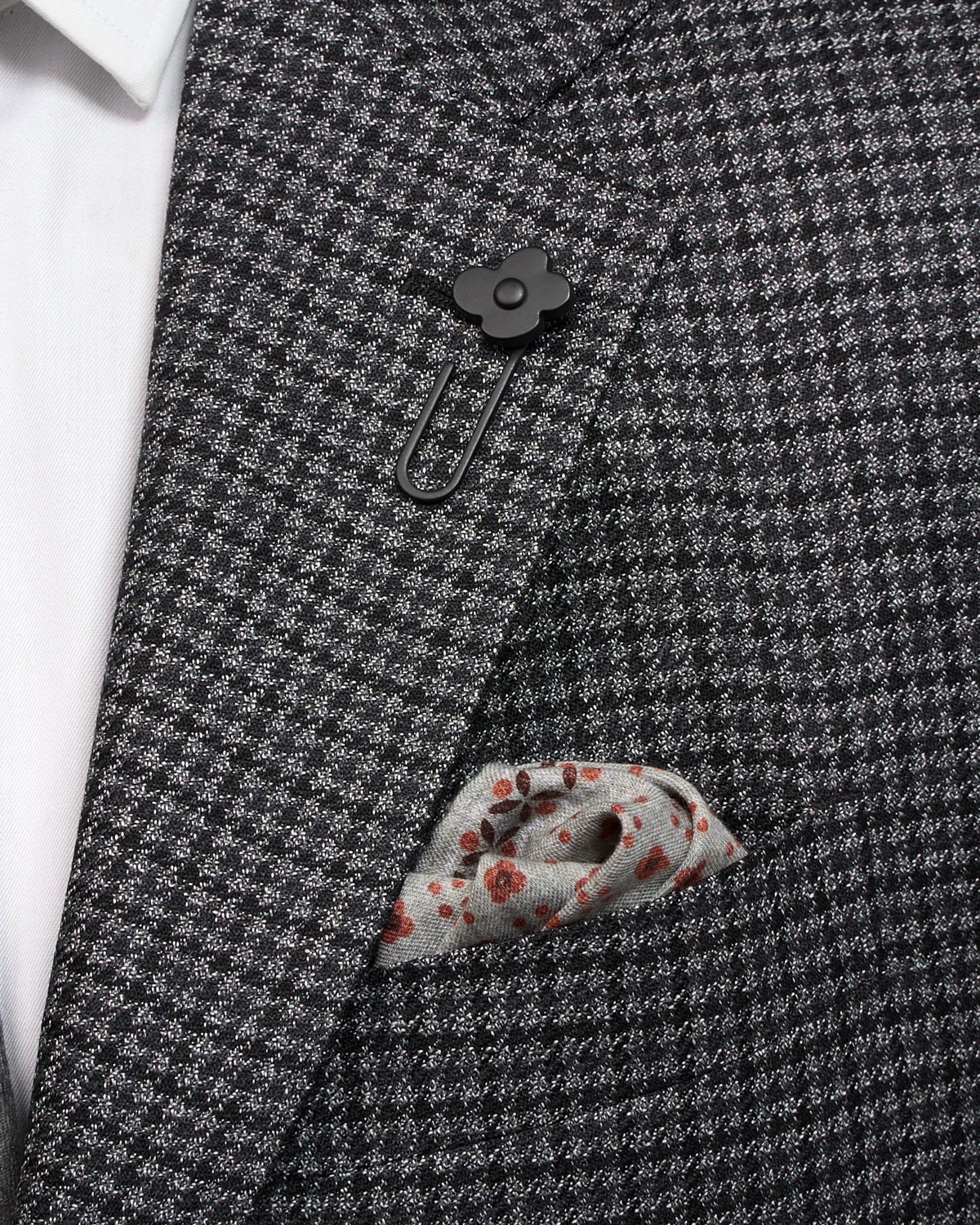 Elegant Houndstooth 'Iconic' Fit Twisted Wool Suit - Image 3
