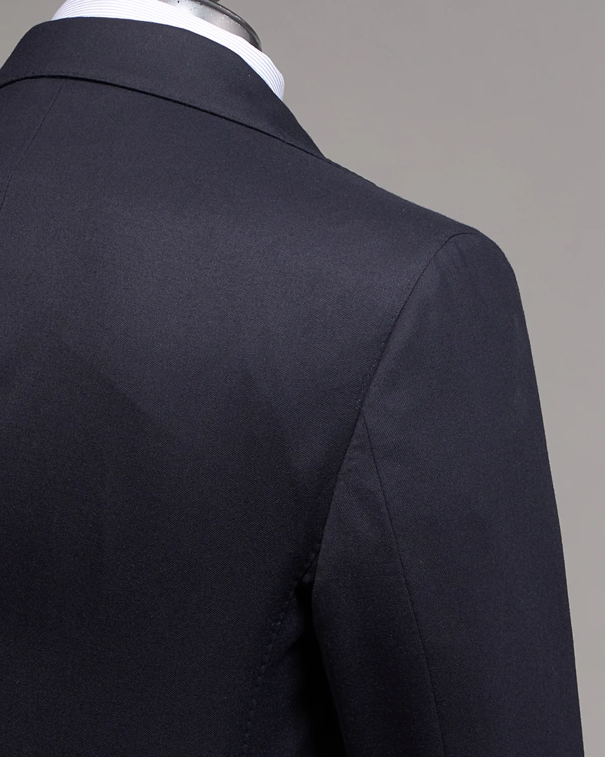 Solid Navy 'Iconic' Fit Stretch Worsted Flannel Wool Suit - Image 3