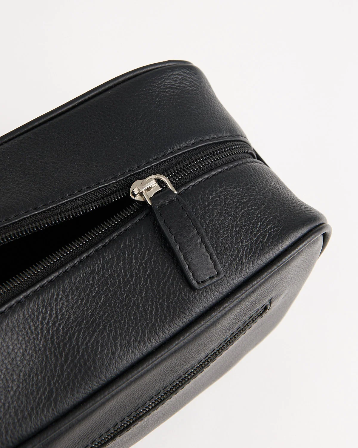 Black Leather Toiletry Bag - Image 4