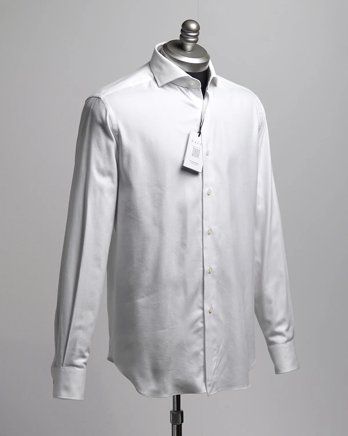 Soft Cotton-Lyocell Flannel Dress Shirt